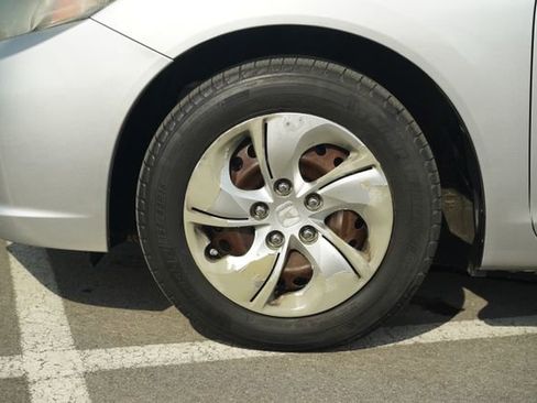 Used 2013 Honda Civic LX image 10