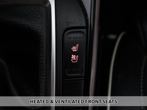 Used 2022 Kia Forte GT-Line w/ GT-Line Premium Package image 8