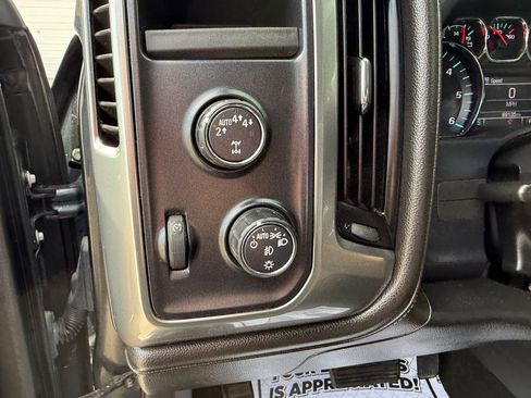 Used 2017 Chevrolet Silverado 1500 LTZ image 19