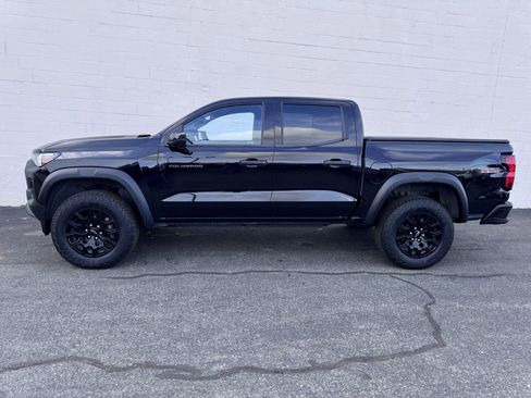 Used 2024 Chevrolet Colorado Trail Boss w/ Advanced Trailering Package image 2
