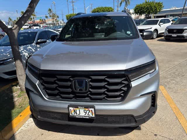 Certified 2024 Honda Pilot Sport image 1