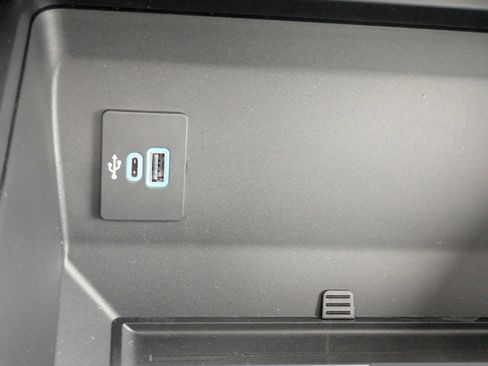 New 2025 Ford F350 XLT w/ Black Appearance Package image 25