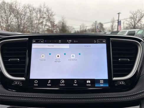 New 2026 Chrysler Pacifica Select image 17