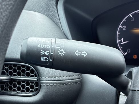Certified 2026 Honda HR-V LX image 27