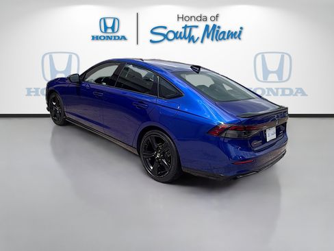 Used 2024 Honda Accord Sport image 5