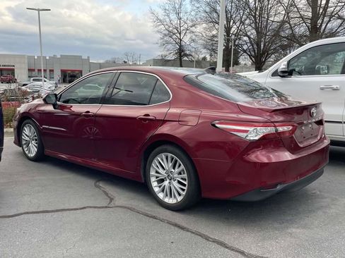 Used 2020 Toyota Camry XLE w/ Driver Assist Package image 11
