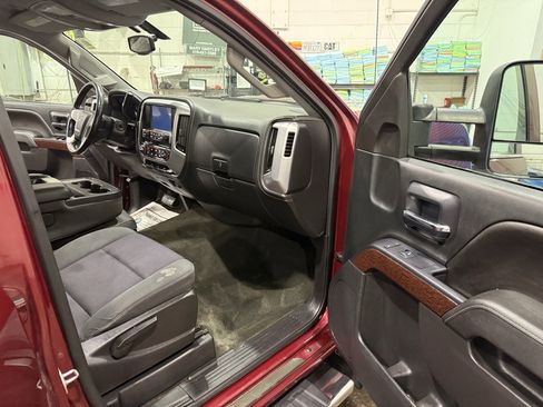 Used 2015 GMC Sierra 2500 SLE w/ Snow Plow Prep Package image 35