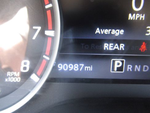 Used 2023 Nissan Titan S AWD/4WD image 18