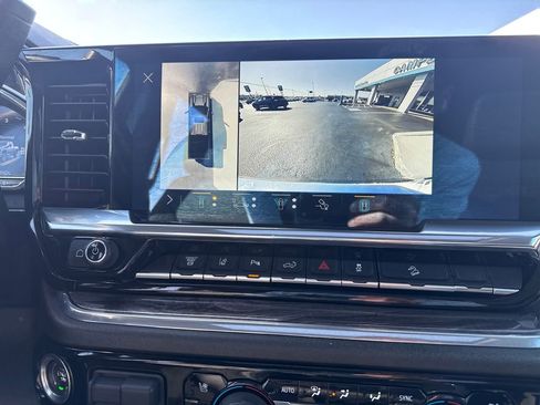 Used 2025 Chevrolet Silverado 2500 LTZ w/ LTZ Plus Package AWD/4WD image 23