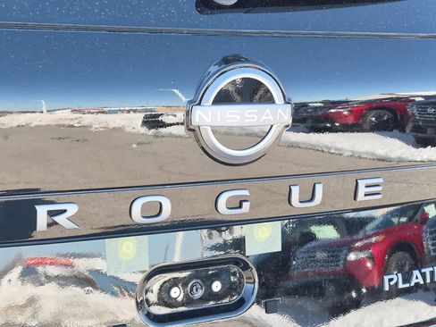 New 2026 Nissan Rogue Platinum w/ Platinum Premium Package image 21