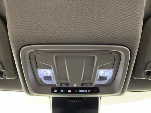 Used 2023 Chevrolet Silverado 1500 Custom RWD image 34