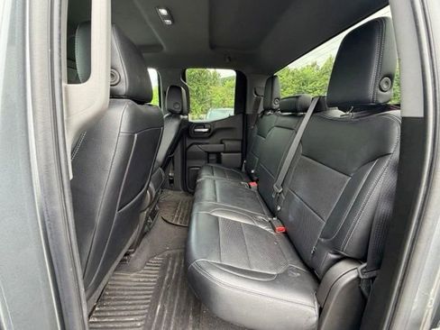 Used 2020 Chevrolet Silverado 1500 Custom w/ Custom Value Package AWD/4WD image 8