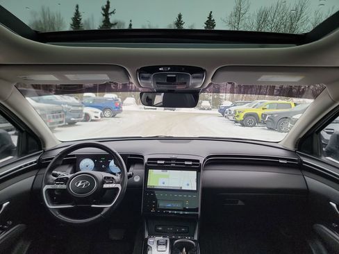 Certified 2022 Hyundai Tucson Limited image 27