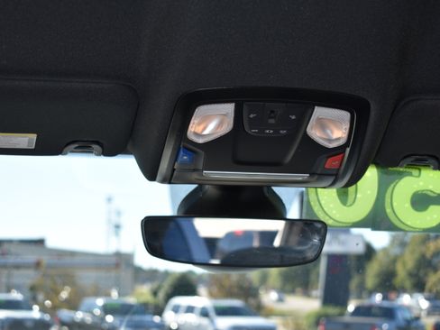 Used 2024 RAM 2500 Big Horn image 28