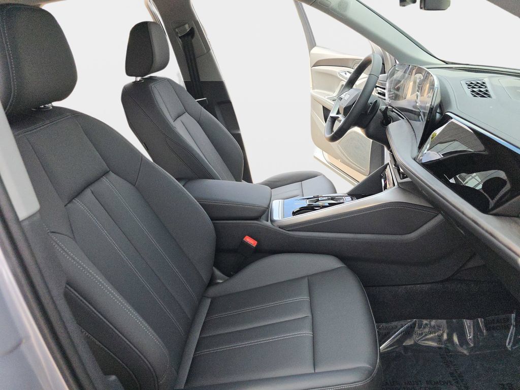 New 2026 Audi Q5 Premium Plus w/ Premium Plus AWD/4WD image 10