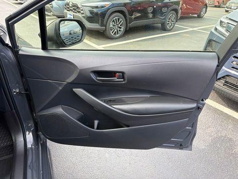 Used 2023 Toyota Corolla LE FWD image 8