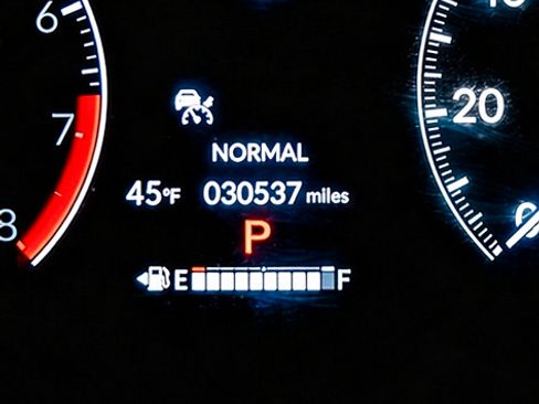 Used 2024 Honda HR-V LX image 23