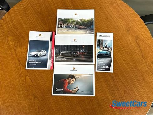 Used 2022 Porsche Panamera GTS image 57