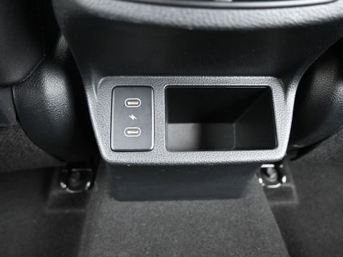 Used 2024 Kia Seltos S image 14