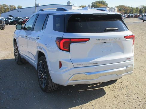 New 2026 GMC Terrain Denali image 7