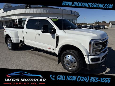 Used 2025 Ford F450 Platinum w/ FX4 Off-Road Package image 5