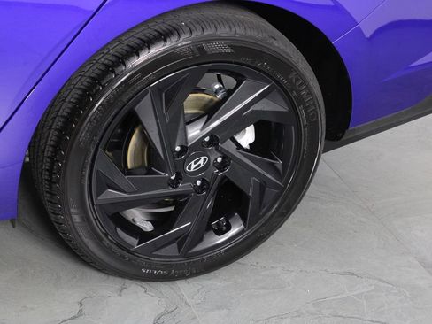Certified 2026 Hyundai Elantra Sport FWD image 13