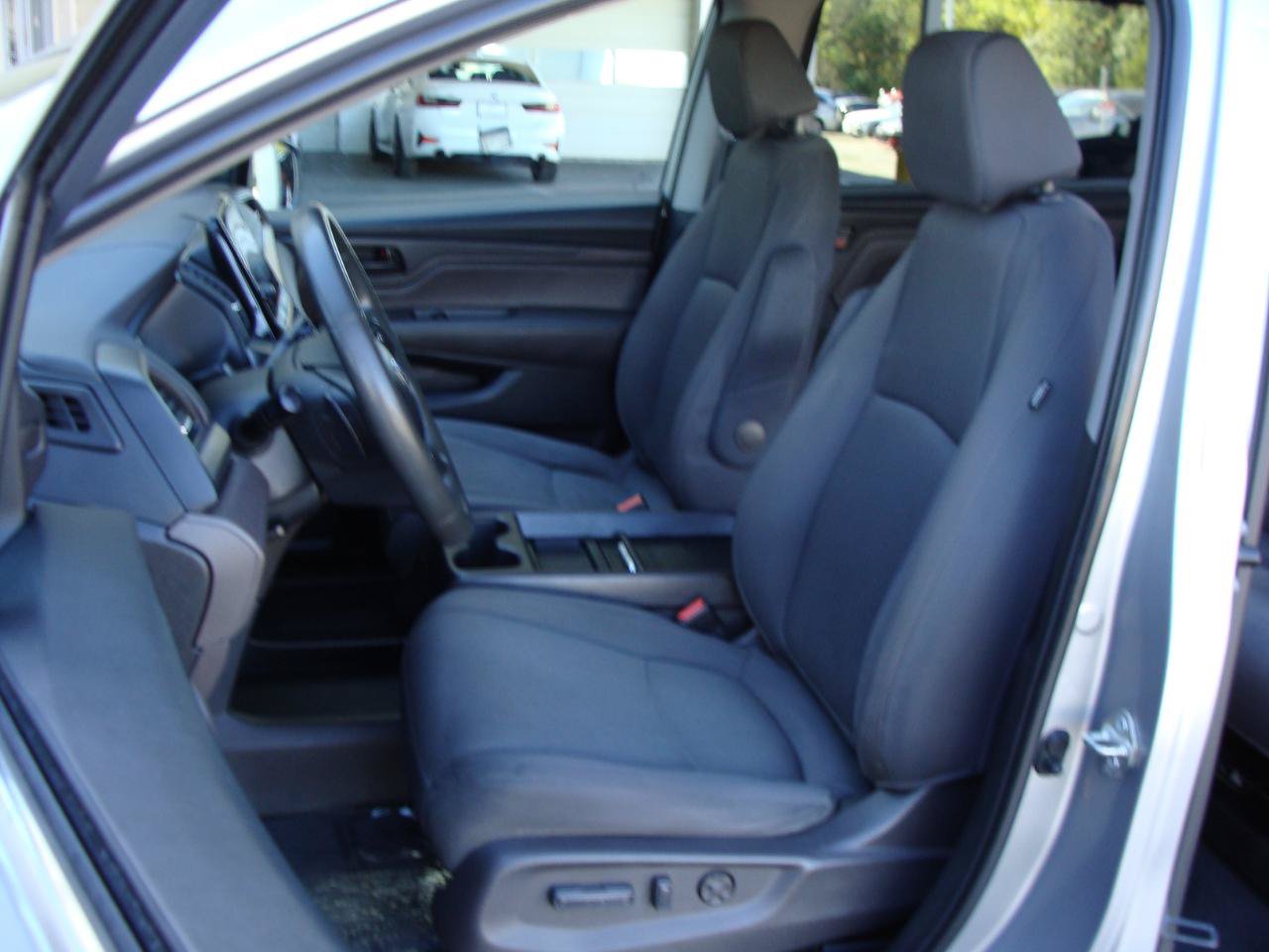 Used 2020 Honda Odyssey EX image 7