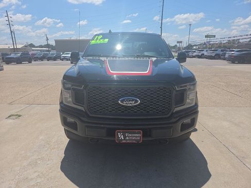 Used 2019 Ford F150 Lariat w/ Equipment Group 502A Luxury AWD/4WD image 3
