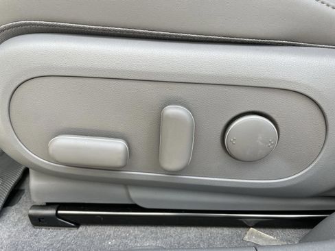 New 2025 Hyundai Ioniq 5 SEL image 14