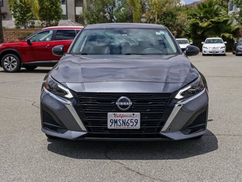 Used 2024 Nissan Altima 2.5 S FWD image 9