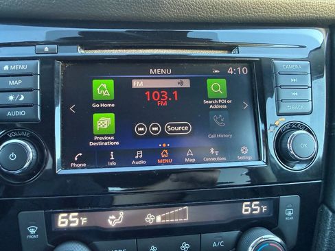 Used 2018 Nissan Rogue SL image 35