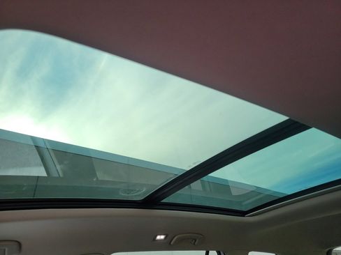 New 2026 Volkswagen Atlas Peak Edition image 21