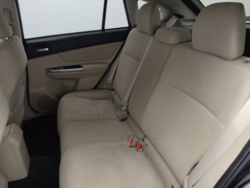 Used 2015 Subaru Crosstrek 2.0i Premium image 18