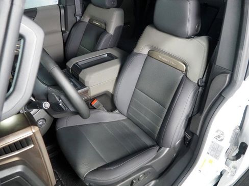 Used 2025 GMC Hummer EV 3X AWD/4WD image 14
