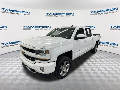 Used 2018 Chevrolet Silverado 1500 LT w/ Texas Edition AWD/4WD image 1