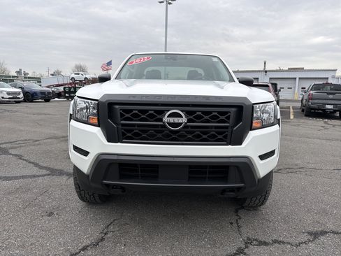 Used 2022 Nissan Frontier S w/ Technology Package image 2