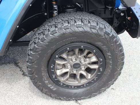 Used 2021 Jeep Wrangler Unlimited Rubicon w/ Trailer Tow Package AWD/4WD image 36