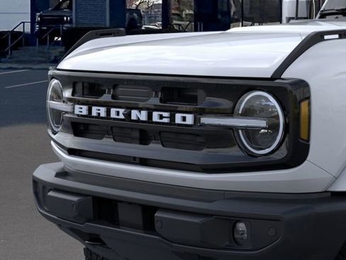 New 2026 Ford Bronco Outer Banks image 19