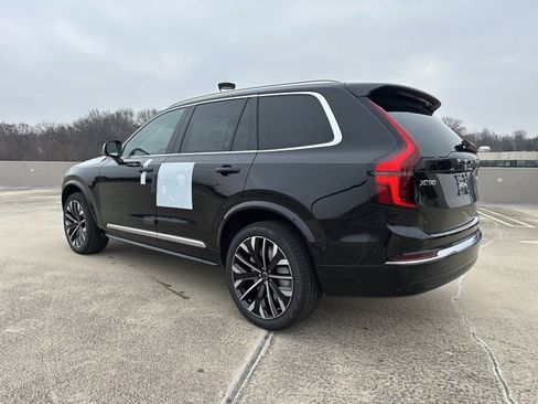 New 2026 Volvo XC90 B6 Plus w/ Protection Package Premier image 5