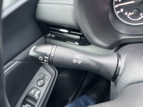 Used 2023 Nissan Sentra SV image 13