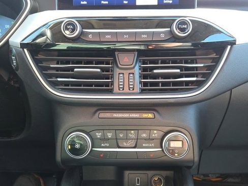 Used 2020 Ford Escape SE Sport AWD/4WD image 34