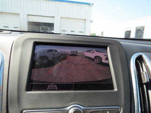 Used 2024 Chevrolet Equinox LT AWD/4WD image 22