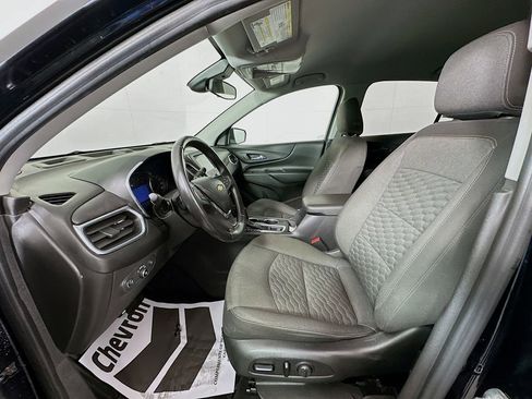 Used 2020 Chevrolet Equinox LT image 19