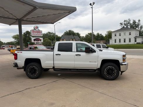 Used 2018 Chevrolet Silverado 2500 W/T w/ WT Fleet Convenience Package AWD/4WD image 22