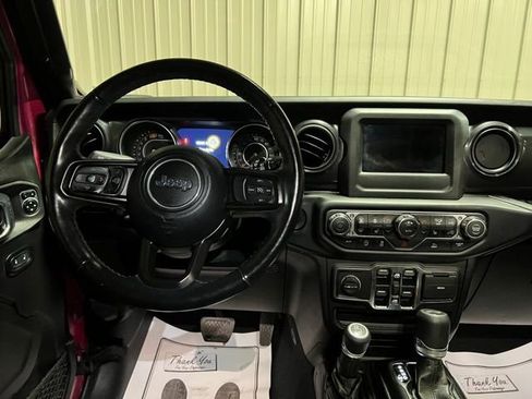 Used 2021 Jeep Wrangler Unlimited Sport image 26