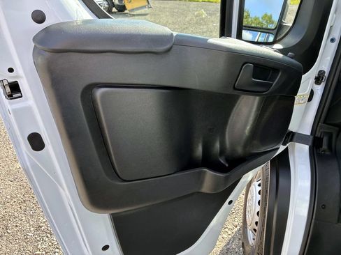 Used 2025 RAM ProMaster 3500 w/ Convenience Group FWD image 19