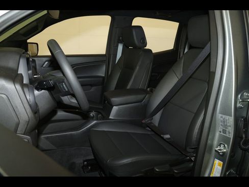 New 2026 Chevrolet Colorado W/T w/ WT Custom Package AWD/4WD image 21