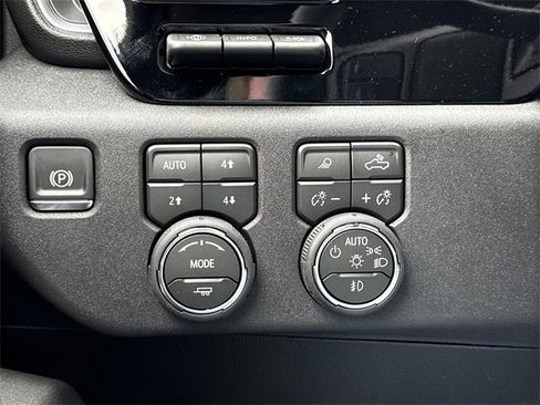 New 2026 Chevrolet Silverado 2500 LTZ w/ LTZ Plus Package image 21