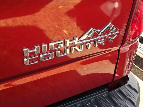 Used 2023 Chevrolet Silverado 1500 High Country w/ High Country Premium Package AWD/4WD image 24