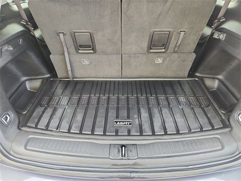 Used 2023 Jeep Grand Cherokee L Limited w/ Luxury Tech Group II image 26